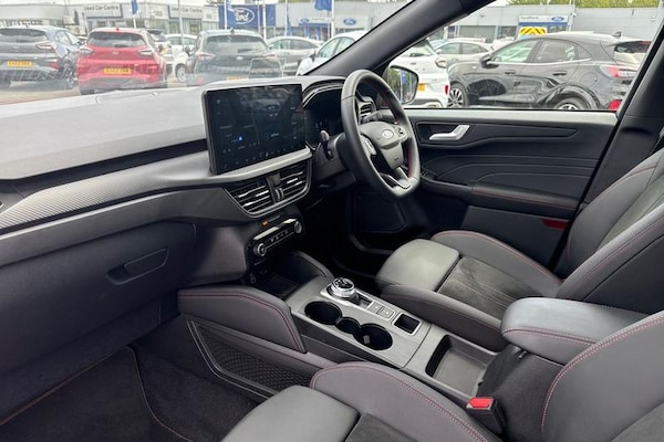 Used Ford Kuga 2024 for sale - 75428568: Photo 18