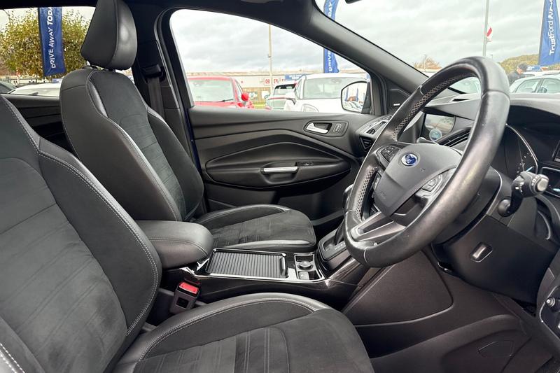 Used Ford Kuga 2017 for sale - 76452971: Photo 17