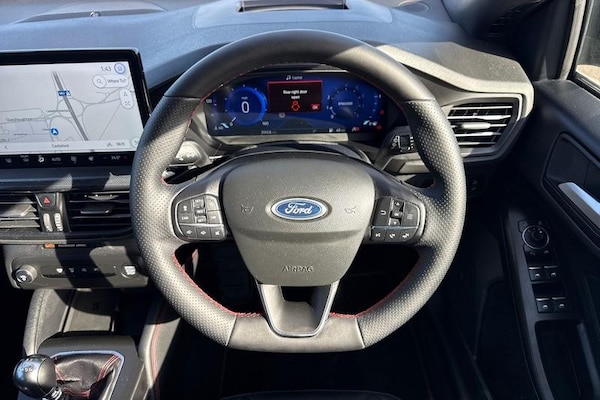 Used Ford Focus 2024 for sale - 74010930: Photo 12