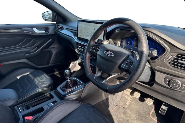 Used Ford Focus 2024 for sale - 74010930: Photo 9