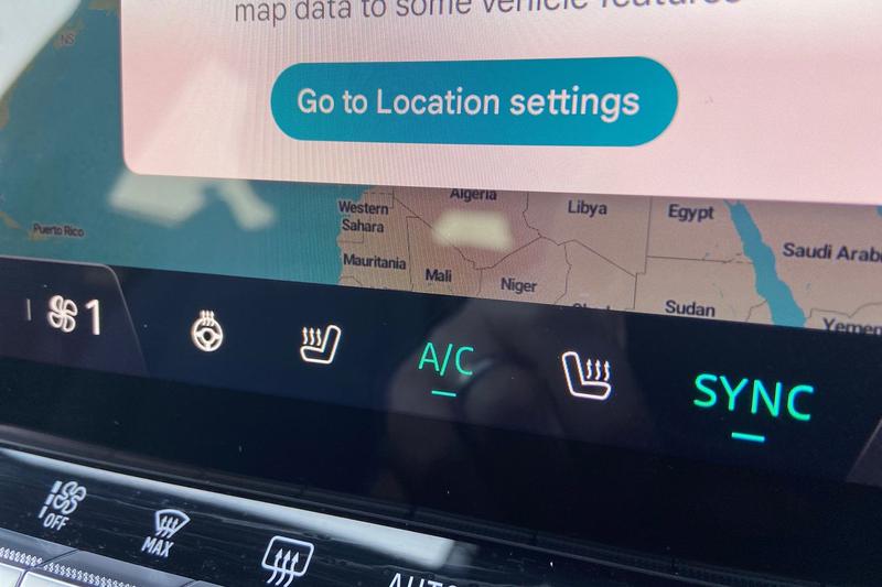 Used Renault Megane E Tech 2023 for sale - 77975872: Photo 24