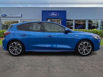 Used Ford Focus 2023 for sale - 78486881: Photo