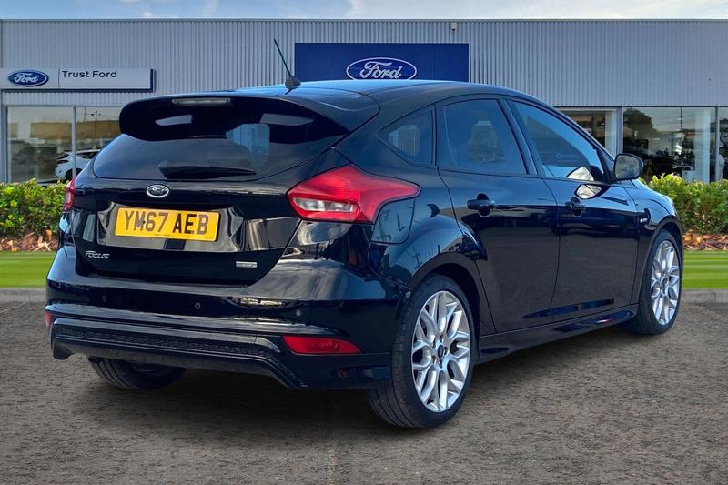 Used Ford Focus 2017 for sale - 77088214: Photo 4