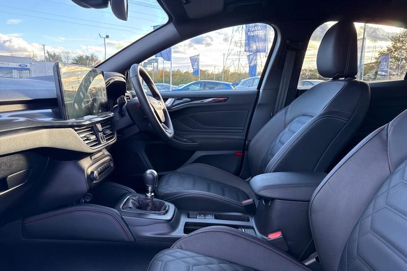 Used Ford Focus for sale - 76385001: Photo 19