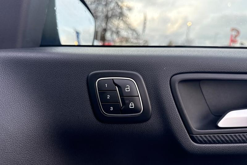 Used Ford Kuga for sale - 77497993: Photo 24