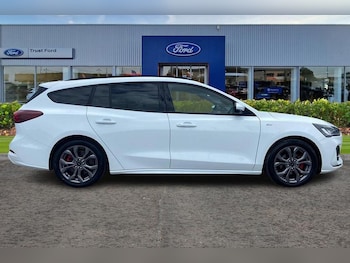 Used Ford Focus 2022 for sale - 75385788: Photo