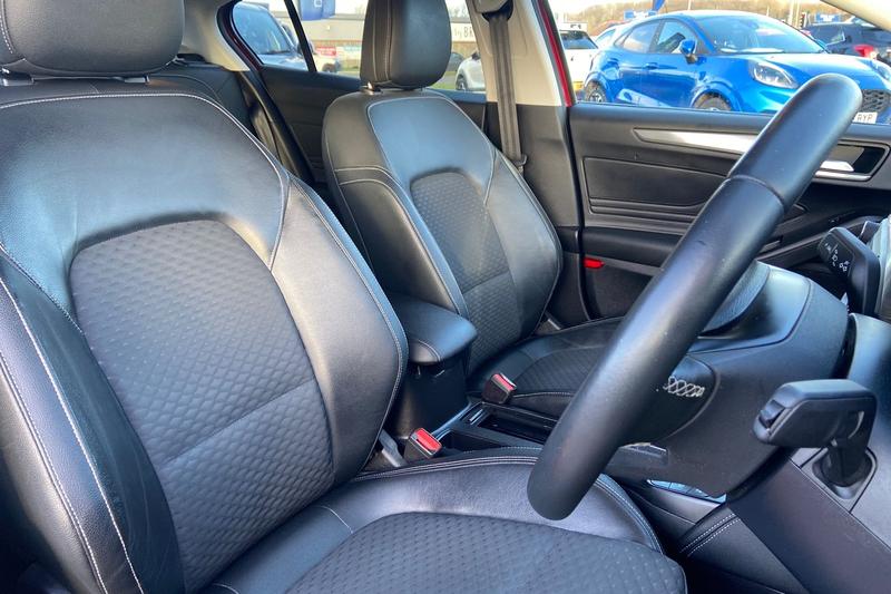 Used Ford Focus 2021 for sale - 77006169: Photo 17