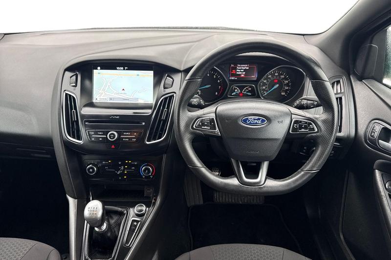 Used Ford Focus 2018 for sale - 77528939: Photo 11