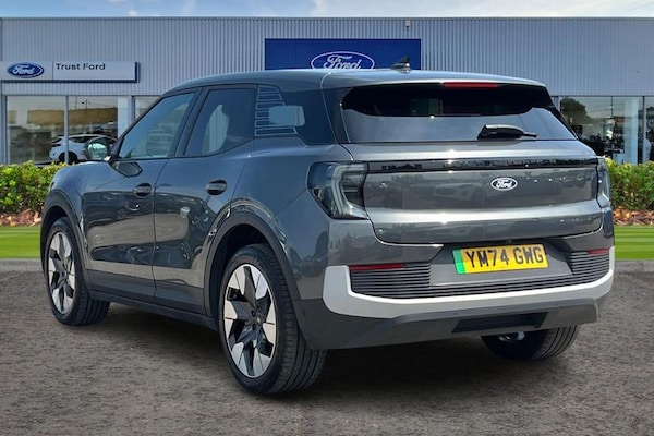 Used Ford Explorer 2024 for sale - 76277259: Photo 2