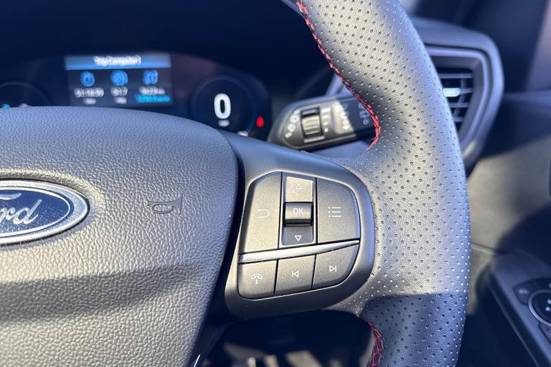 Used Ford Kuga 2025 for sale - 78153183: Photo 31