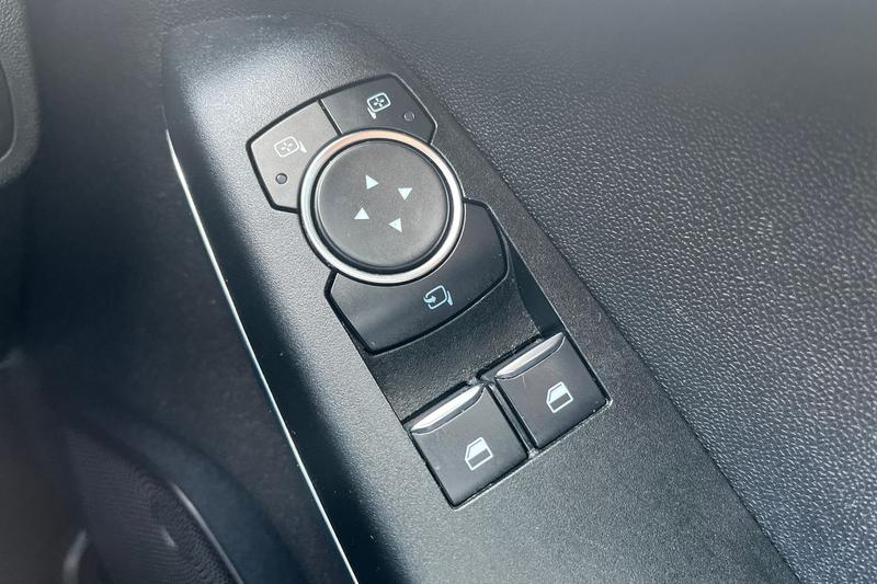 Used Ford Fiesta 2019 for sale - 76862510: Photo 16