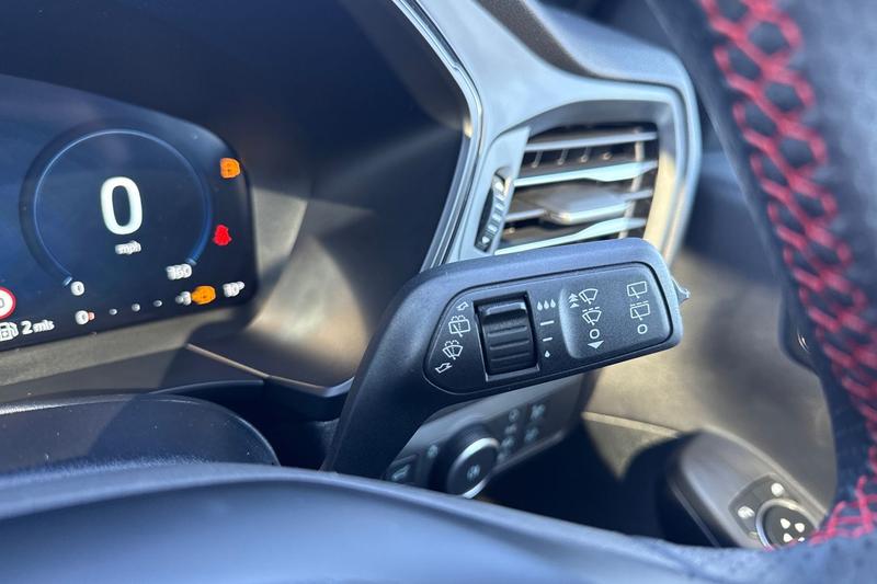 Used Ford Kuga 2025 for sale - 78153176: Photo 15