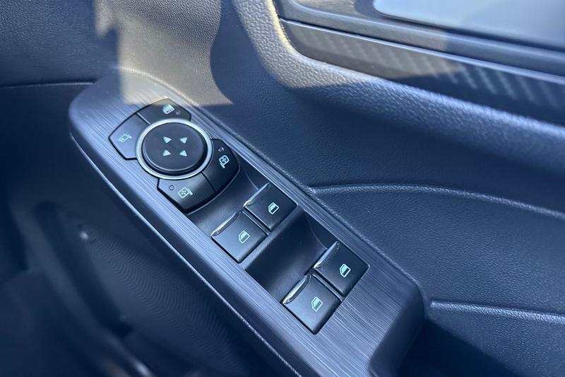 Used Ford Kuga 2025 for sale - 78153176: Photo 16