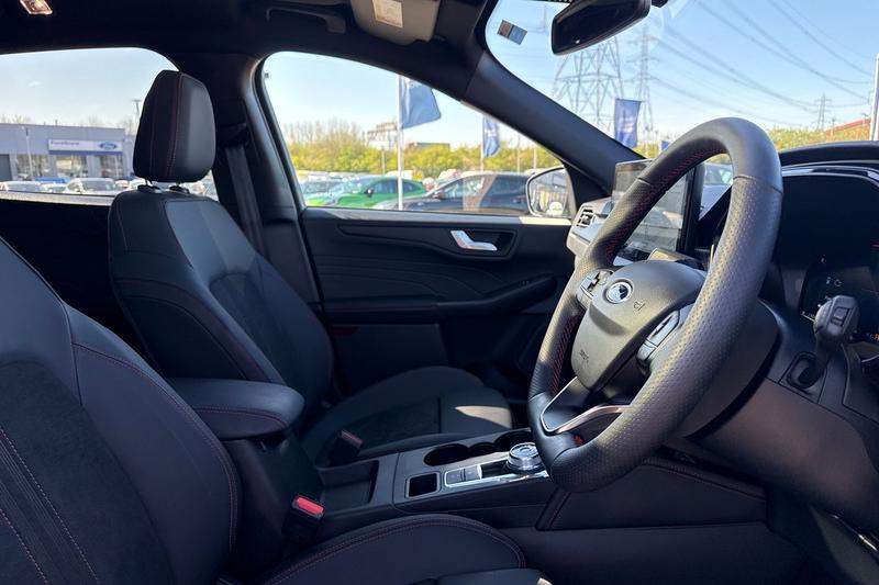 Used Ford Kuga 2025 for sale - 78153176: Photo 17