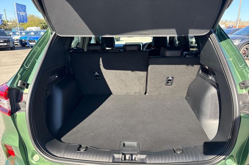 Used Ford Kuga 2025 for sale - 78153176: Photo 21