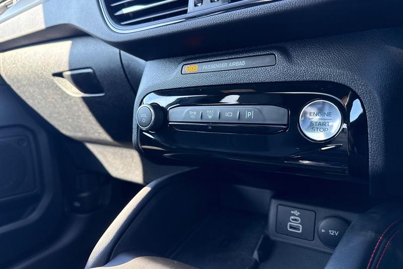 Used Ford Kuga 2025 for sale - 78153176: Photo 28