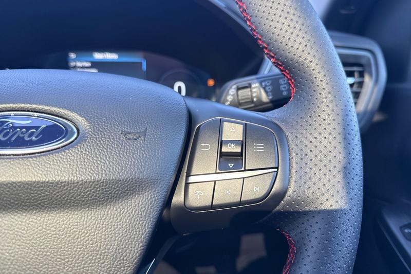 Used Ford Kuga 2025 for sale - 78153176: Photo 31