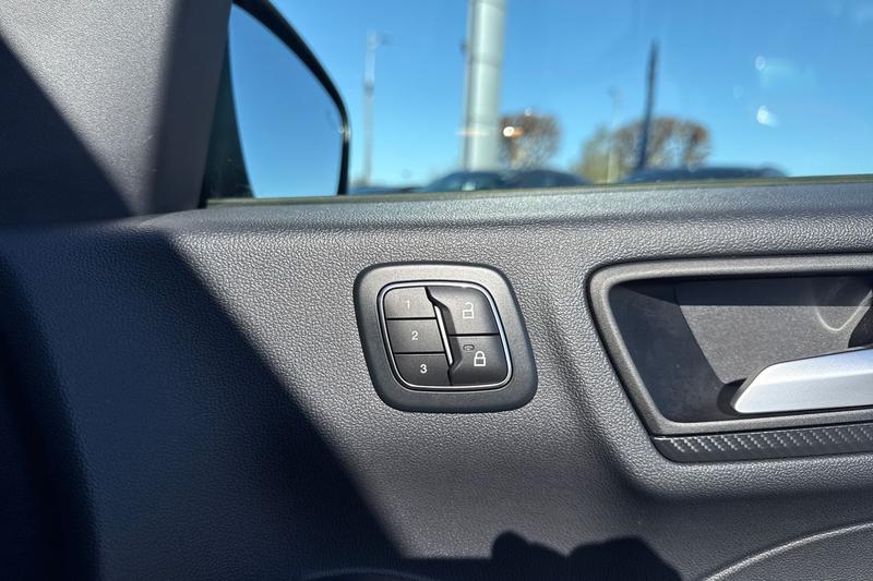 Used Ford Kuga 2025 for sale - 78153176: Photo 33