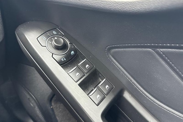 Used Ford Focus 2022 for sale - 76308832: Photo 16
