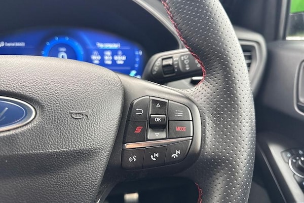 Used Ford Focus 2022 for sale - 76308832: Photo 29