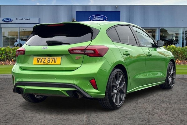 Used Ford Focus 2022 for sale - 76308832: Photo 4