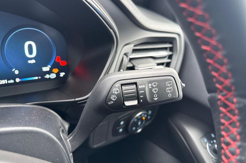 Used Ford Focus 2025 for sale - 77116782: Photo 15