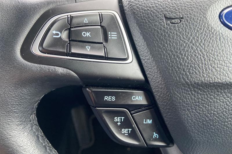 Used Ford Ecosport 2019 for sale - 77048063: Photo 26