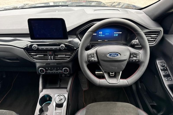 Used Ford Kuga 2023 for sale - 76285385: Photo 11
