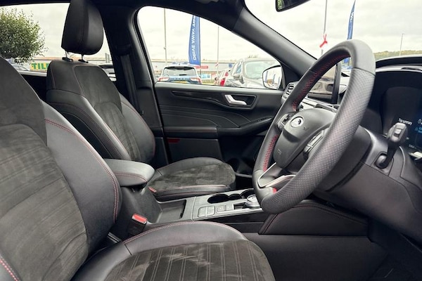Used Ford Kuga 2023 for sale - 76285385: Photo 17
