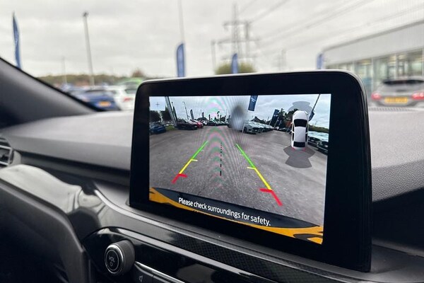 Used Ford Kuga 2023 for sale - 76285385: Photo 25