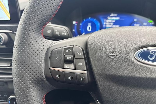 Used Ford Kuga 2023 for sale - 76285385: Photo 28