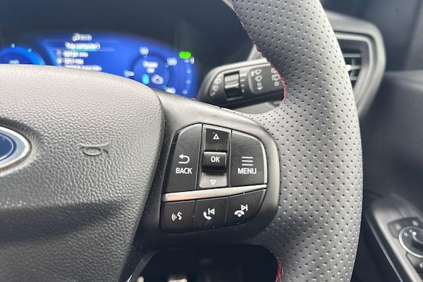 Used Ford Kuga 2023 for sale - 76285385: Photo 29