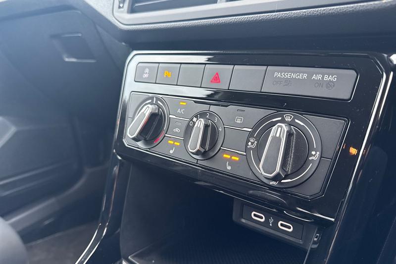 Used Volkswagen T-Cross 2023 for sale - 77672606: Photo 24