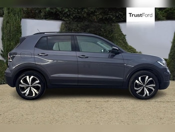 Used Volkswagen T-Cross 2023 for sale - 77672606: Photo