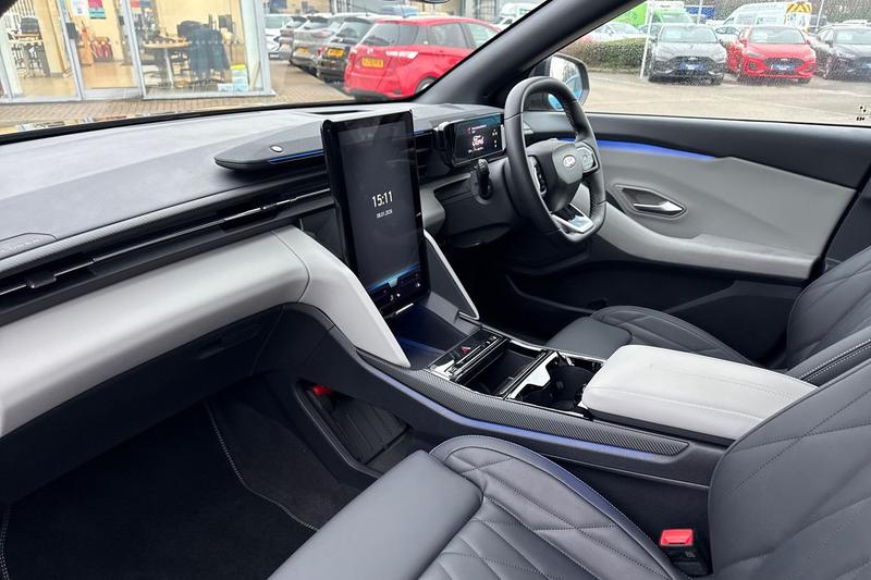 Used Ford Explorer 2024 for sale - 77145263: Photo 18