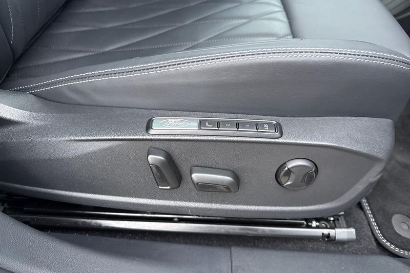 Used Ford Explorer 2024 for sale - 77145263: Photo 30