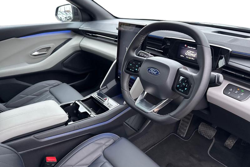 Used Ford Explorer 2024 for sale - 77145263: Photo 9