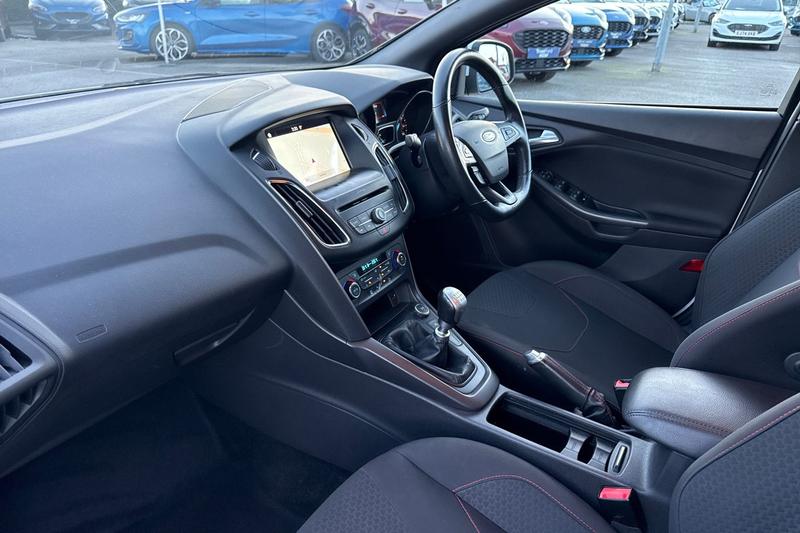 Used Ford Focus 2017 for sale - 77179664: Photo 18