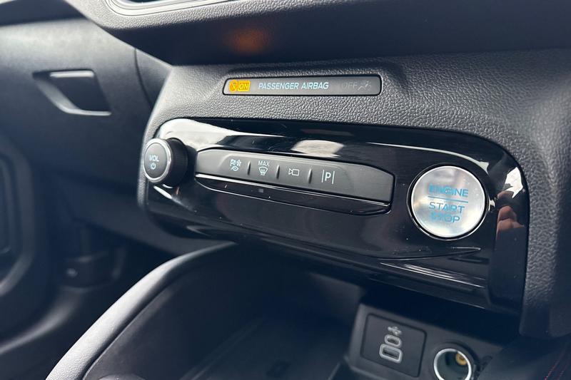 Used Ford Kuga 2025 for sale - 77435040: Photo 28