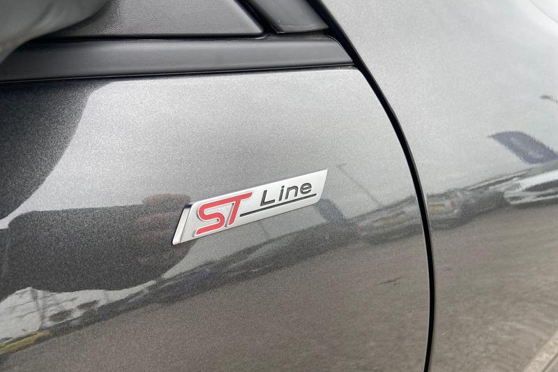 Used Ford Kuga 2025 for sale - 77989053: Photo 35