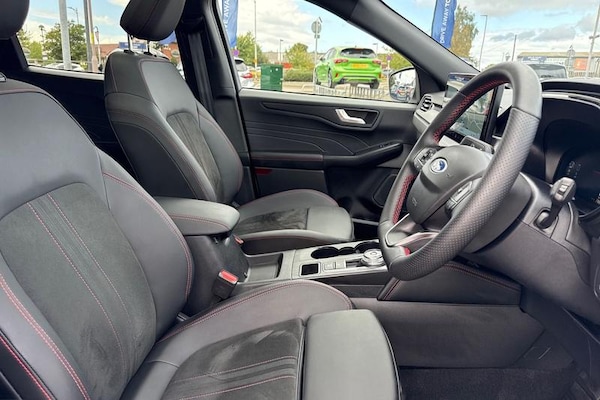 Used Ford Kuga 2024 for sale - 75694645: Photo 17