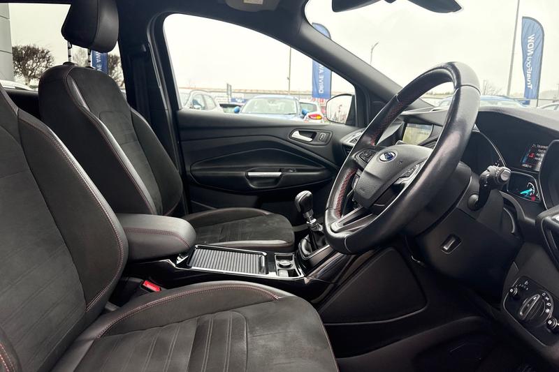 Used Ford Kuga 2018 for sale - 77435033: Photo 17