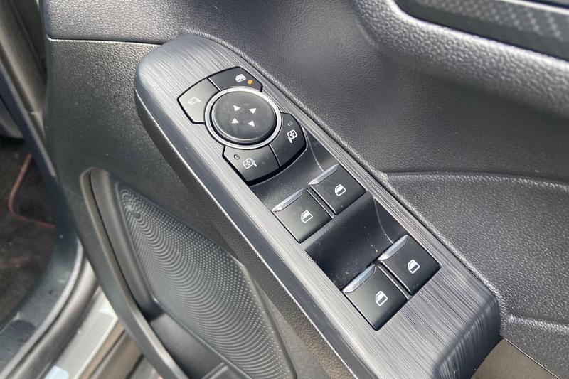 Used Ford Kuga 2025 for sale - 77634392: Photo 16