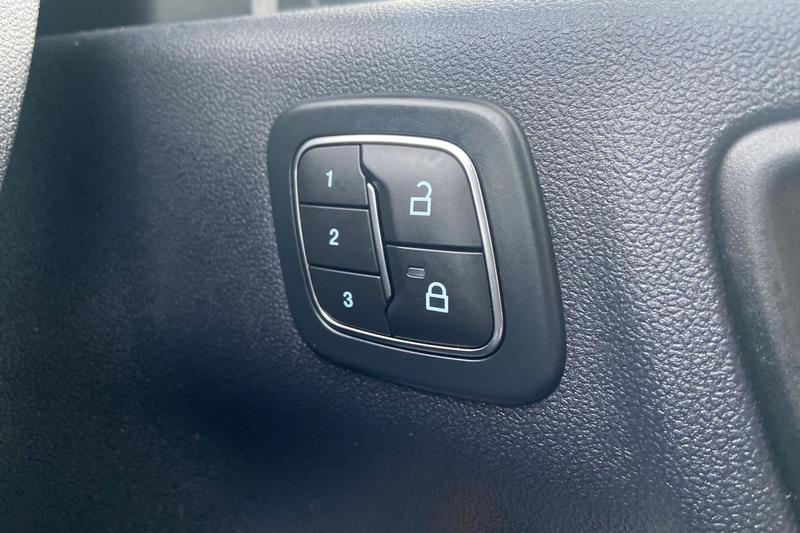 Used Ford Kuga 2025 for sale - 77634392: Photo 29