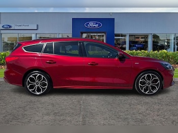 Used Ford Focus 2019 for sale - 78463118: Photo
