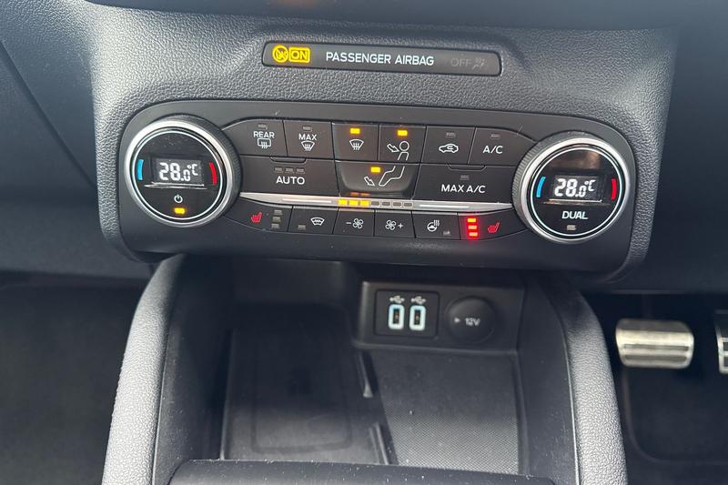 Used Ford Kuga 2021 for sale - 77435041: Photo 31