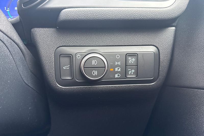 Used Ford Kuga 2021 for sale - 77435041: Photo 35