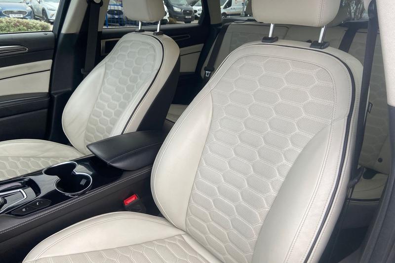 Used Ford Mondeo 2020 for sale - 77809600: Photo 19