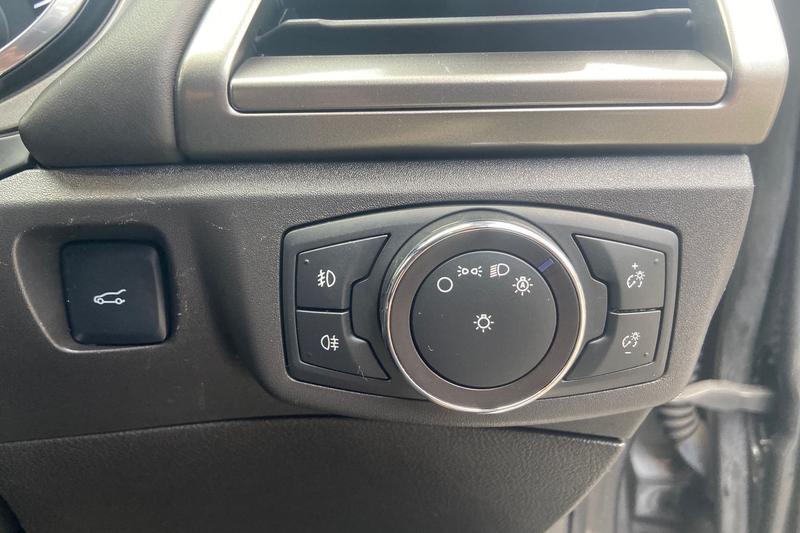 Used Ford Mondeo 2020 for sale - 77809600: Photo 28