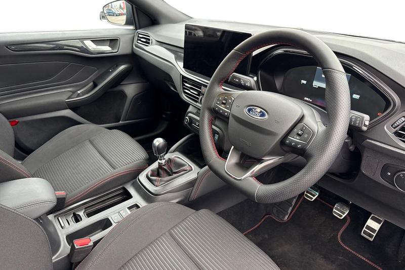 Used Ford Focus 2025 for sale - 76766919: Photo 9